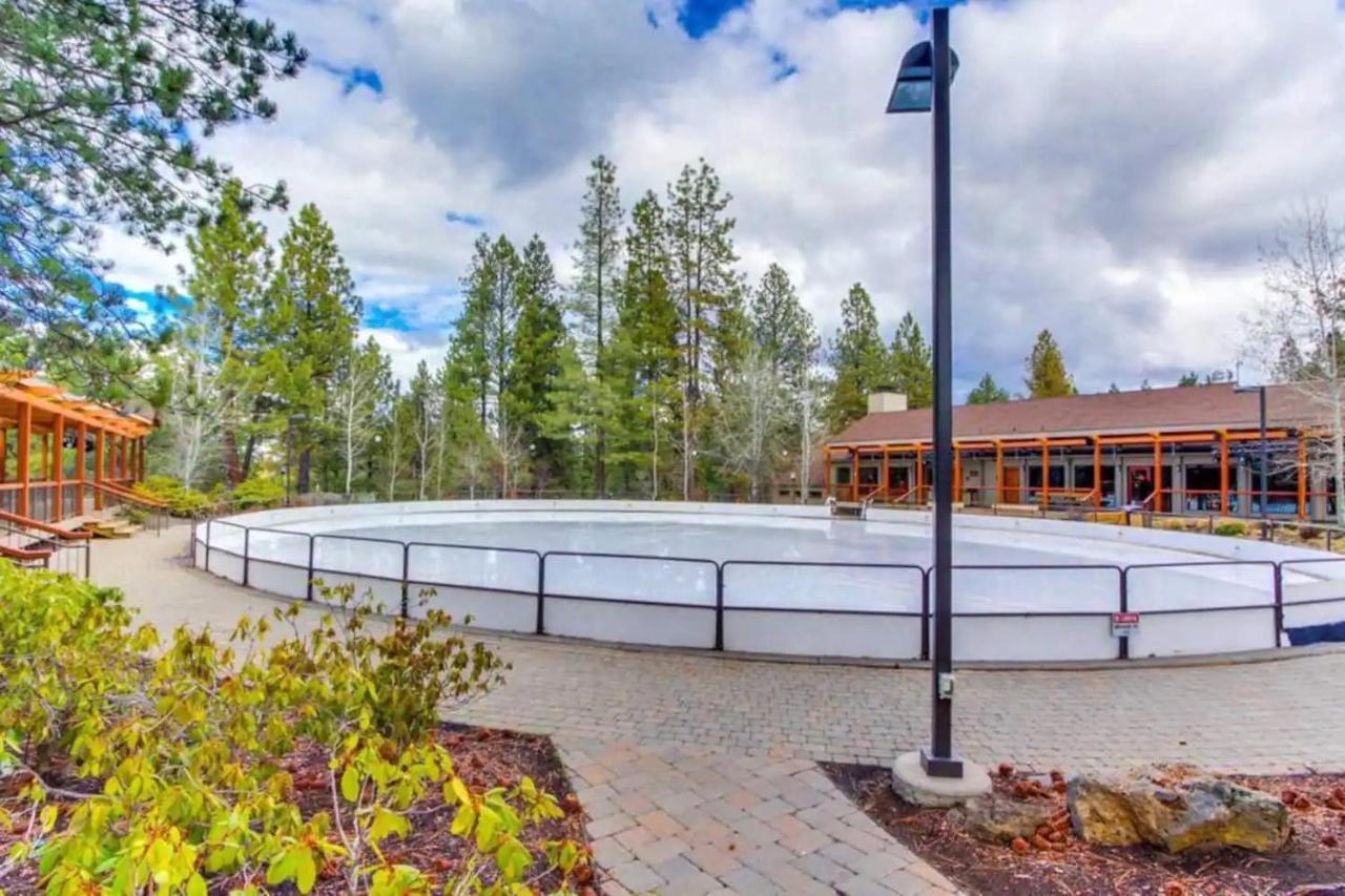 Seventh Mountain Resort Бенд Екстериор снимка