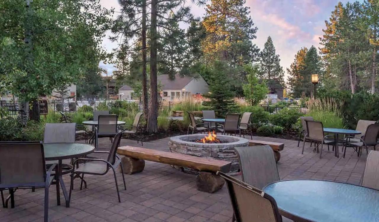 Seventh Mountain Resort Deschutes River Woods Екстериор снимка